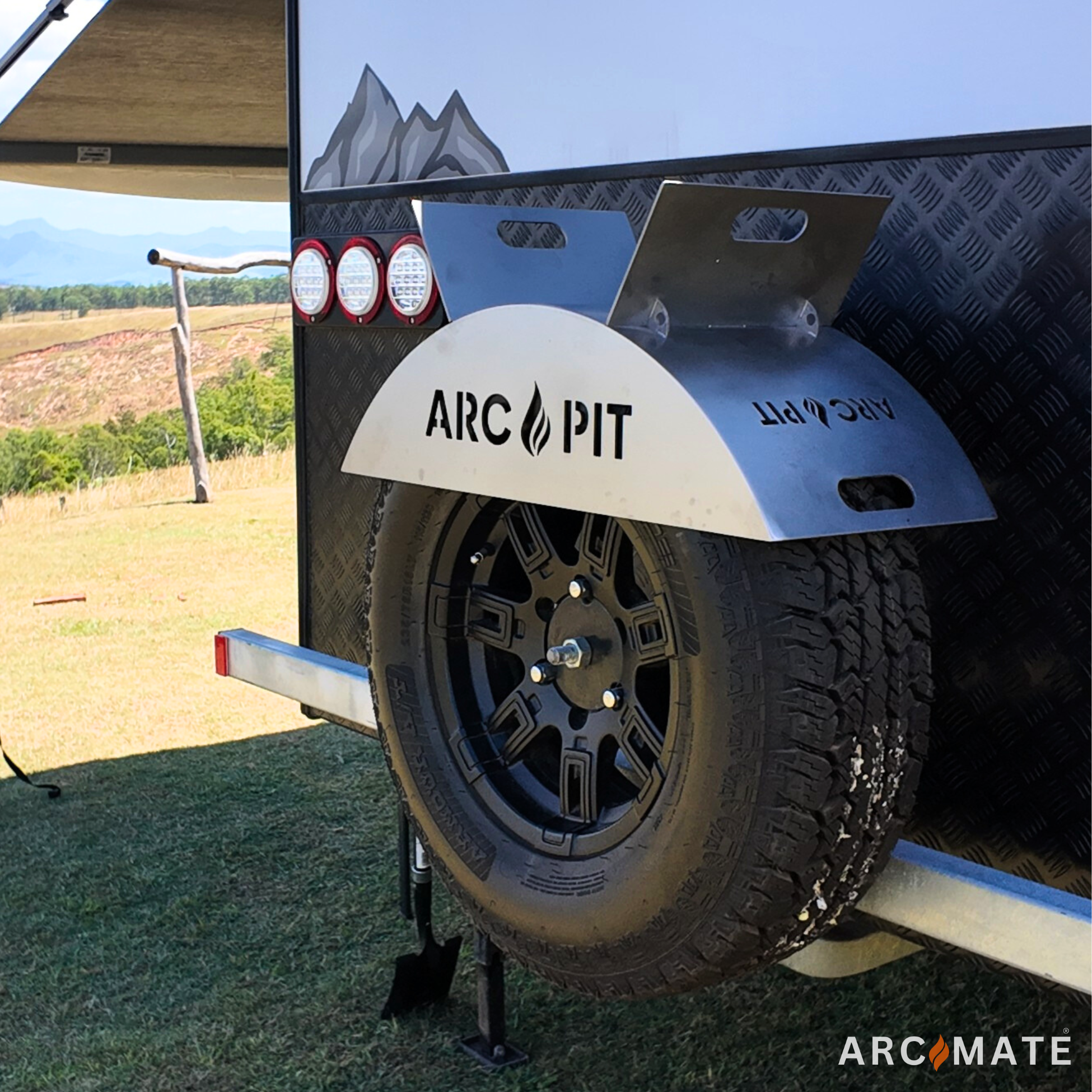 ArcPit™ Mega Mate Combo