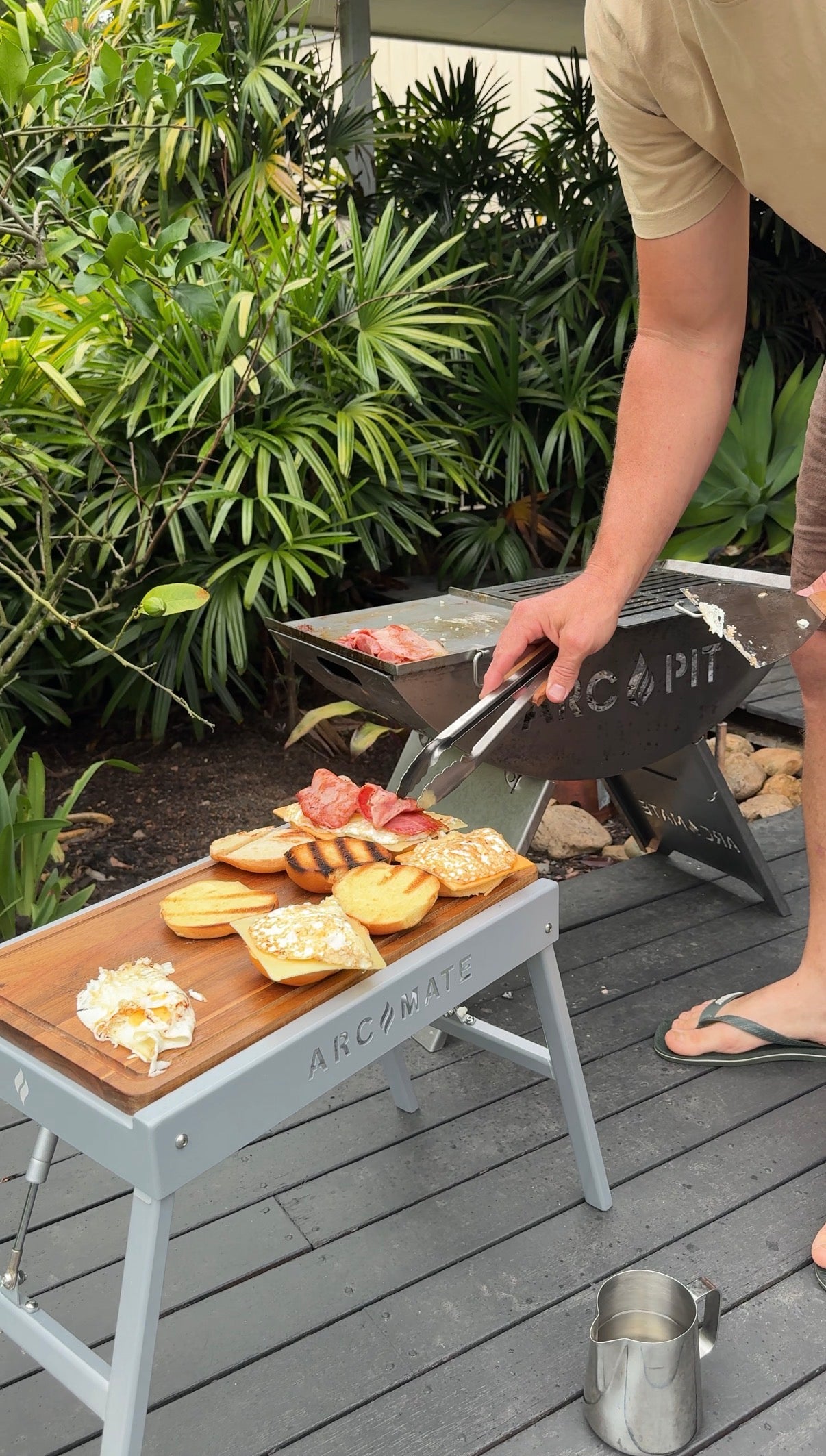 ArcMate™ Camping Table