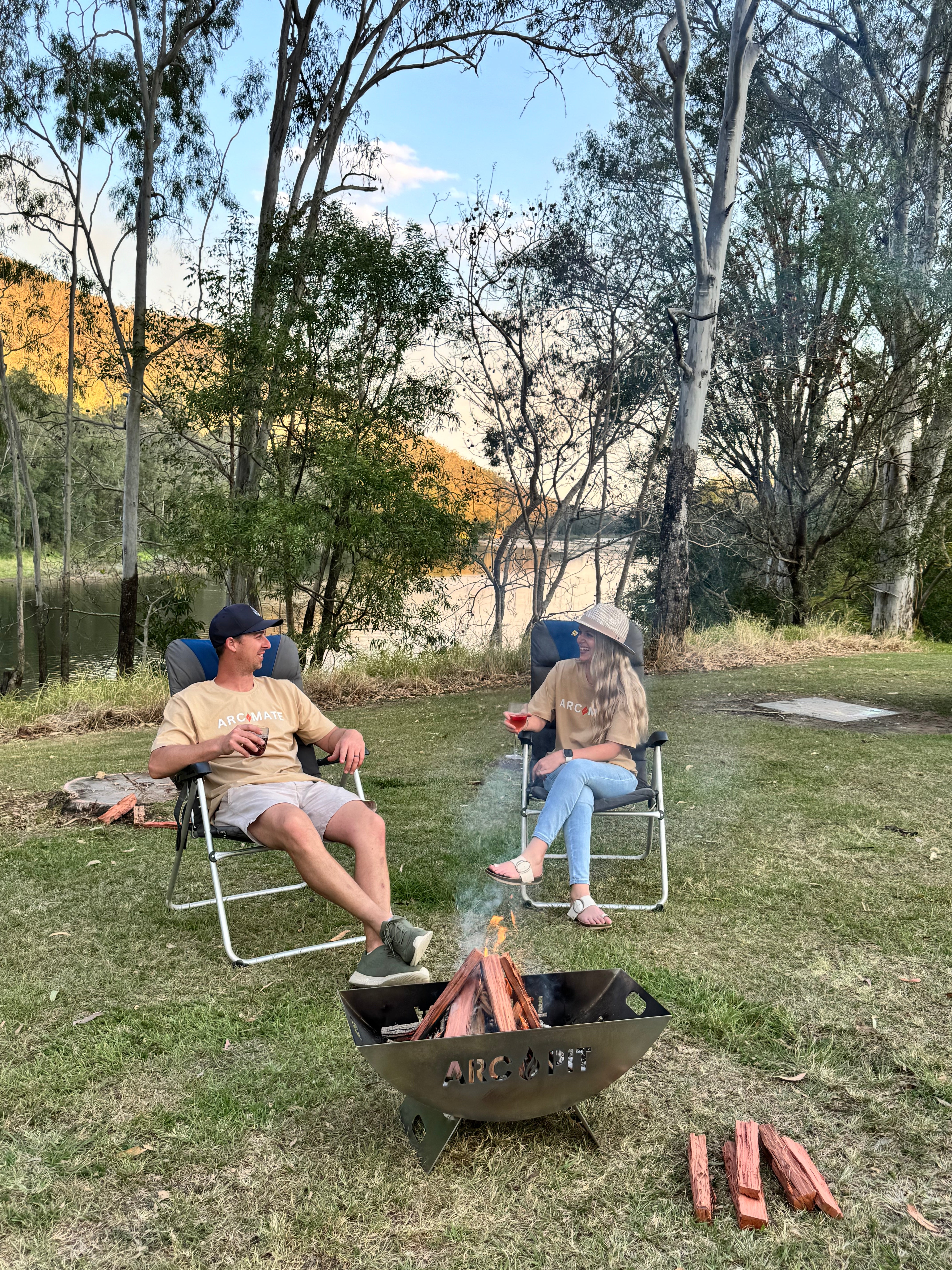 ArcPit™ XL - Portable Fire Pit